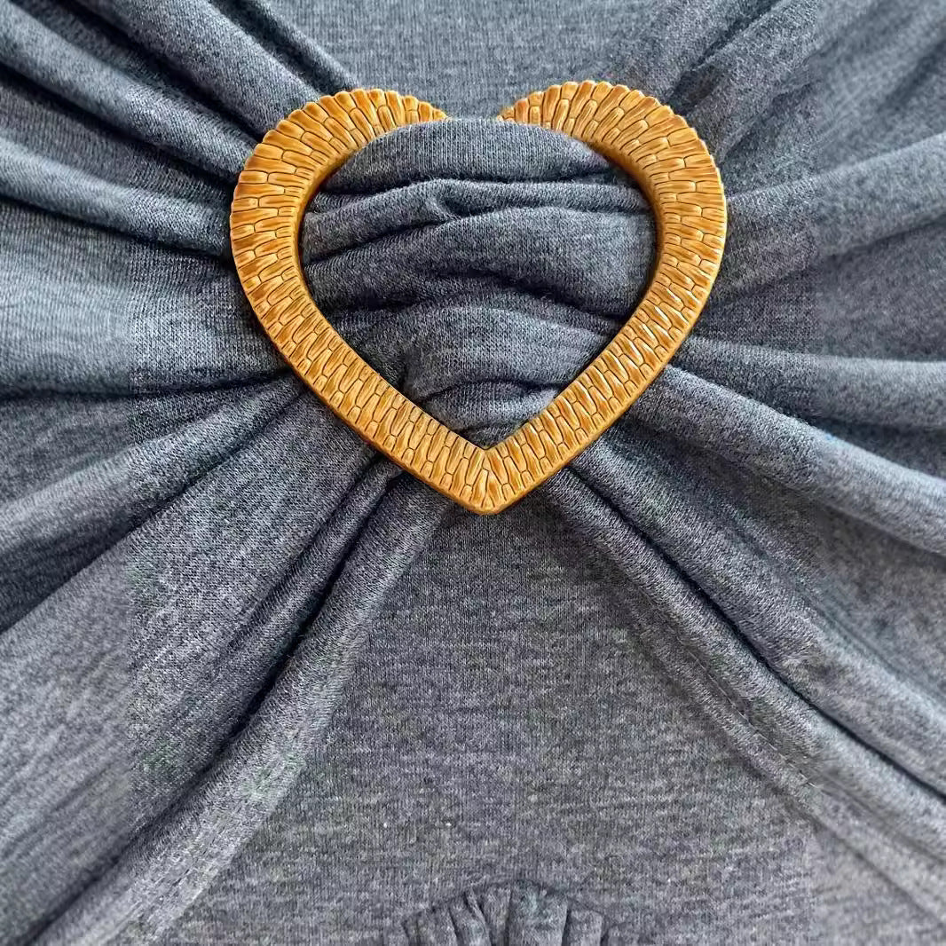 Tunique pour femmes en look superposé avec boucle décorative en forme de cœur et décolleté froncé Echoarchiv