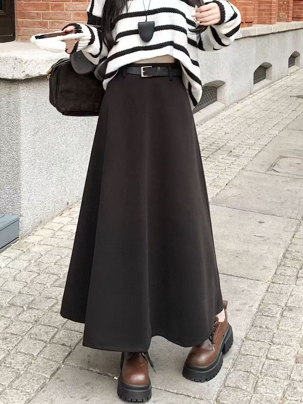 Jupe Maxi Longue Femme avec Coupe Flottante et Ceinture Echo Archiv
