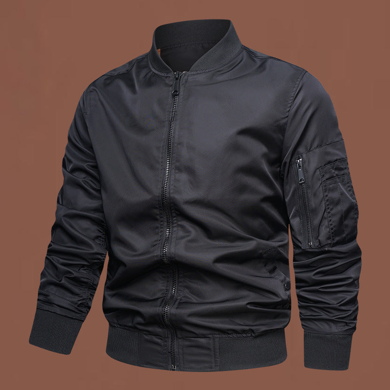 Veste bomber en nylon urbaine pour hommes avec une silhouette élancée, poche sur le bras et coque extérieure coupe-vent Echo Archiv