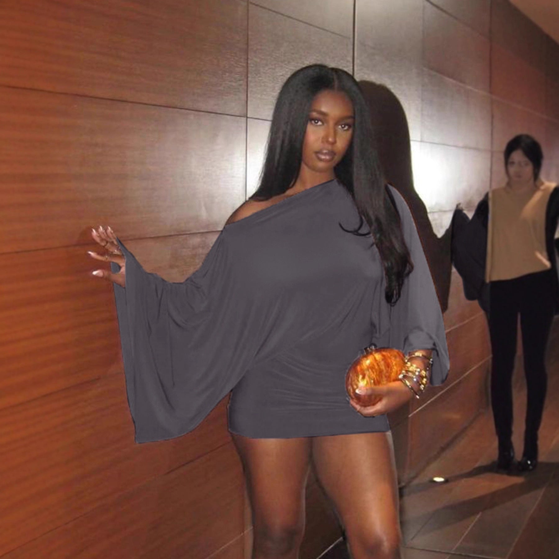 Top blouson drapé sans manches pour femmes avec manches chauve-souris larges et taille cintrée Echo Archiv