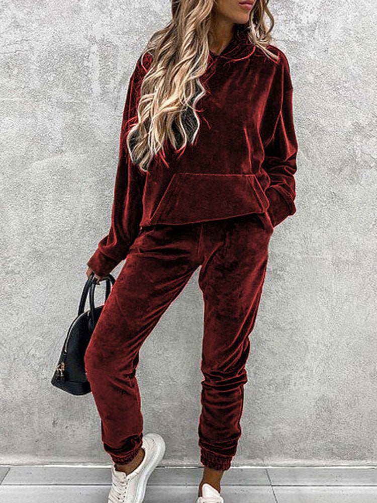 Ensemble de lounge en velours pour femmes avec un pull à capuche douillet et un jogging fuselé Echo Archive