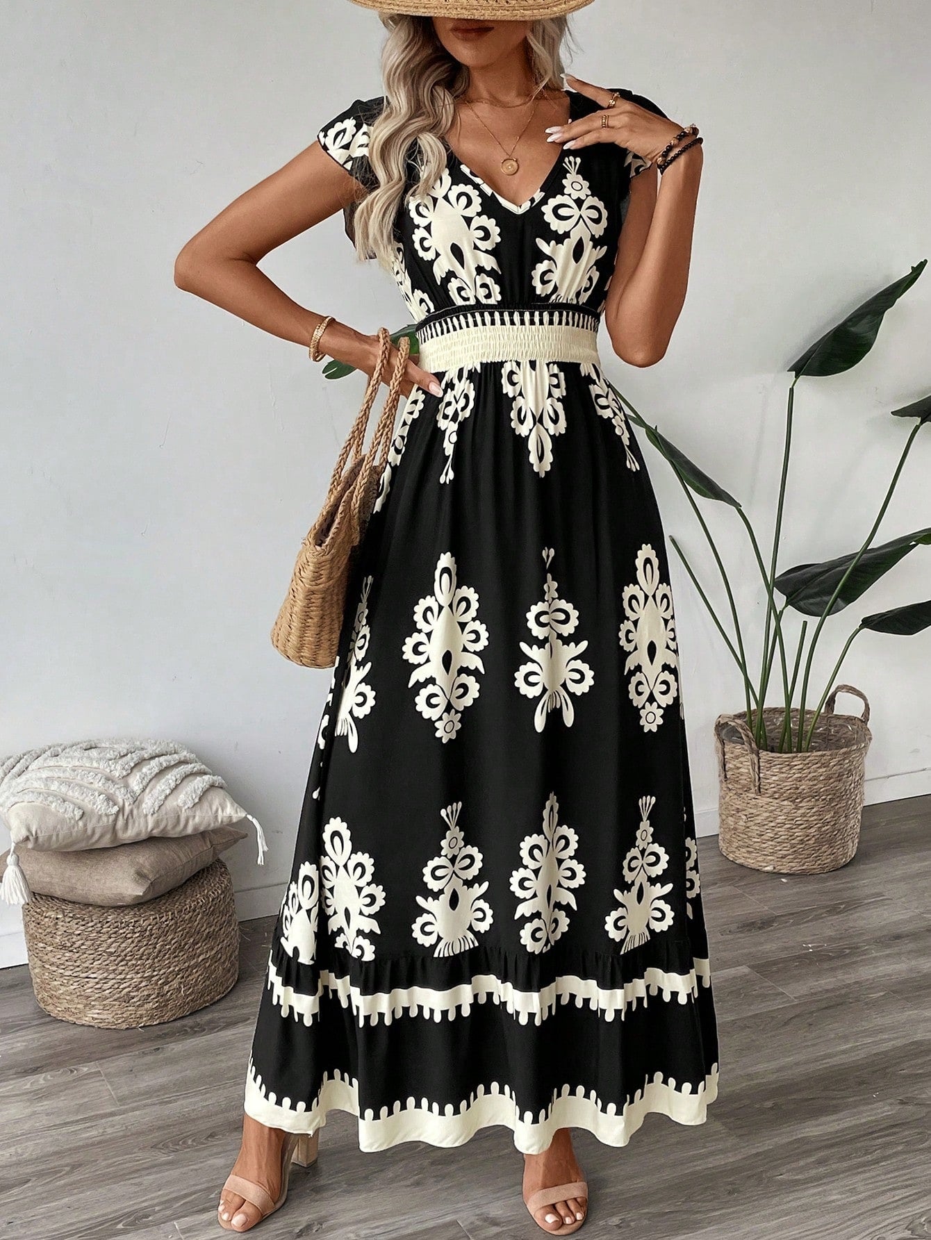 Robe maxi élégante pour femmes avec un fascinant imprimé R&B