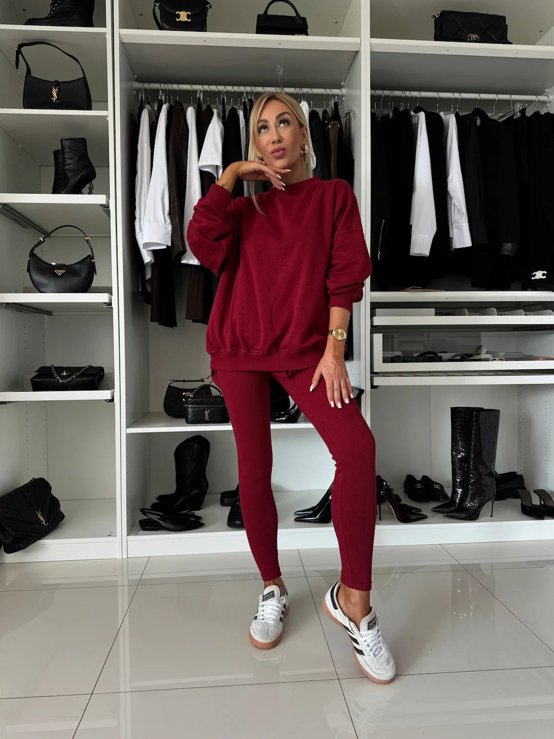 Ensemble de lounge pour femmes en deux pièces avec sweat-shirt oversize et leggings Ripple ajustés Echo Archive