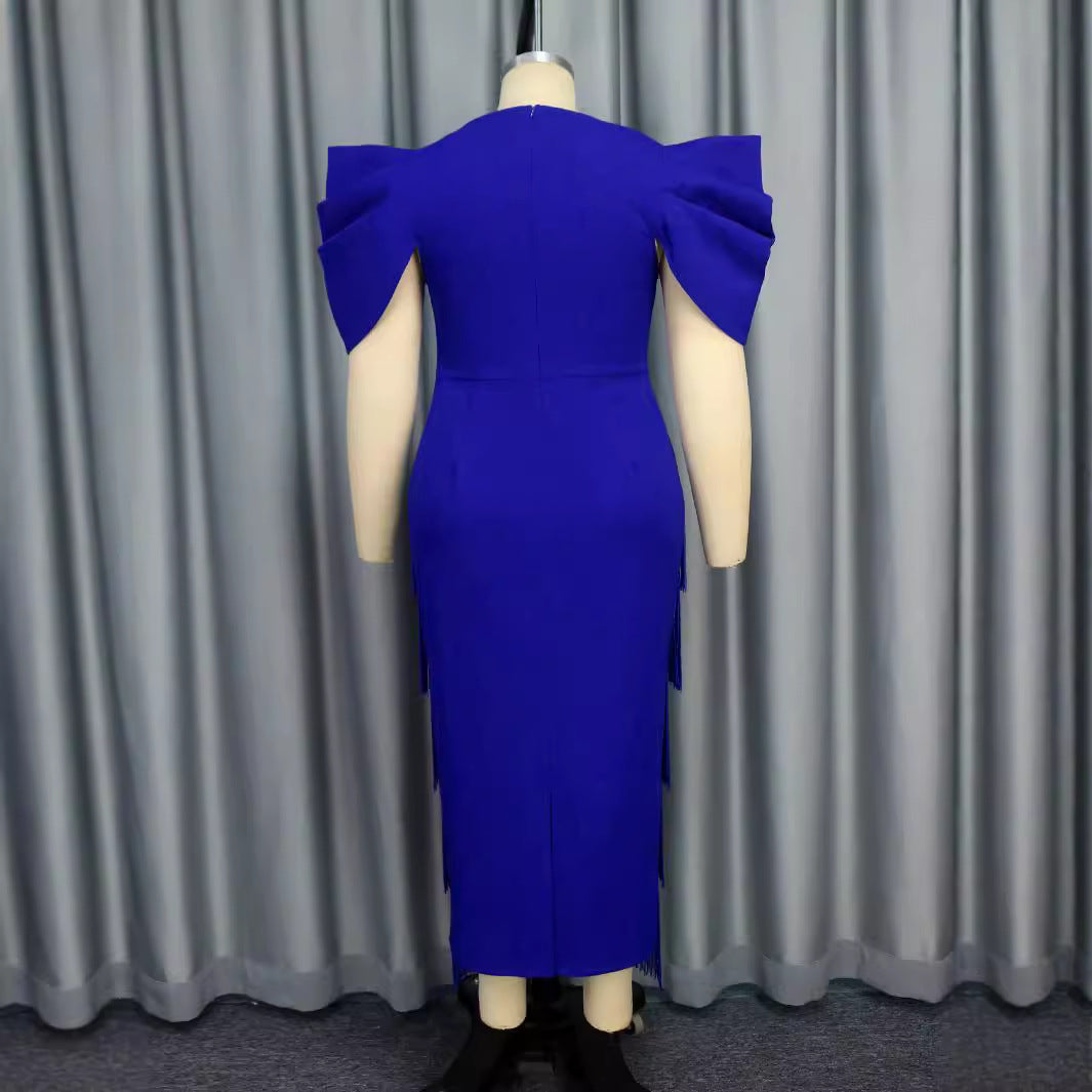Robe de soirée glamour pour femmes avec épaules volumineuses à volants et franges R&B