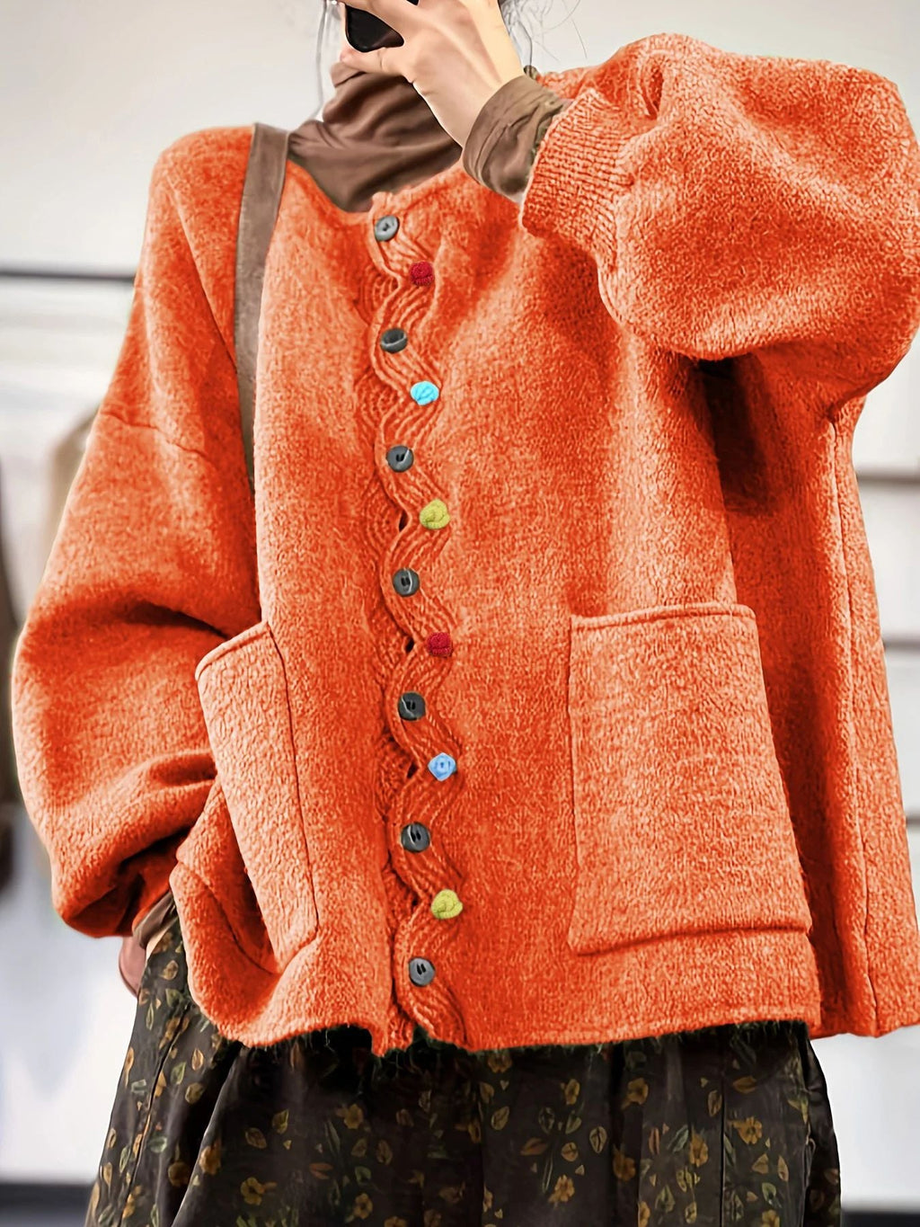 Cardigan en tricot oversized pour femmes avec patte de boutonnage décorative et poches plaquées Echo Archiv