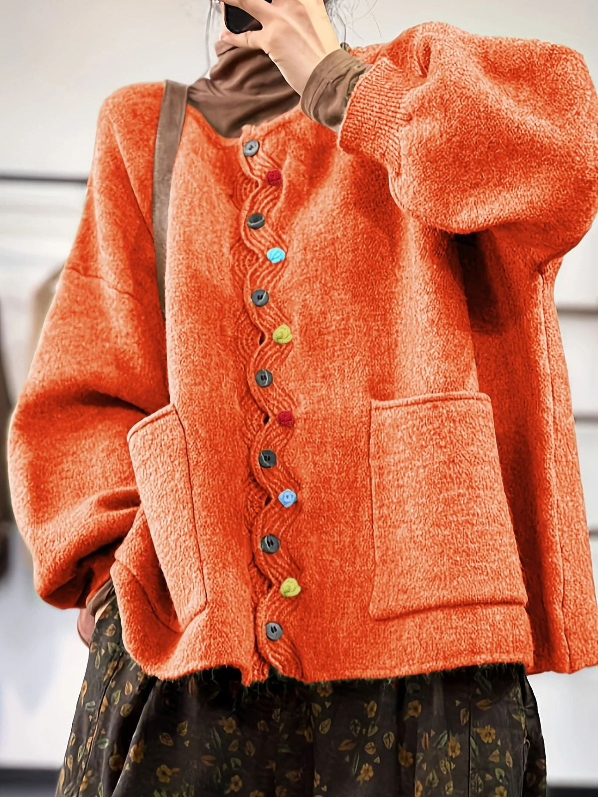 Cardigan en tricot oversized pour femmes avec patte de boutonnage décorative et poches plaquées Echo Archiv
