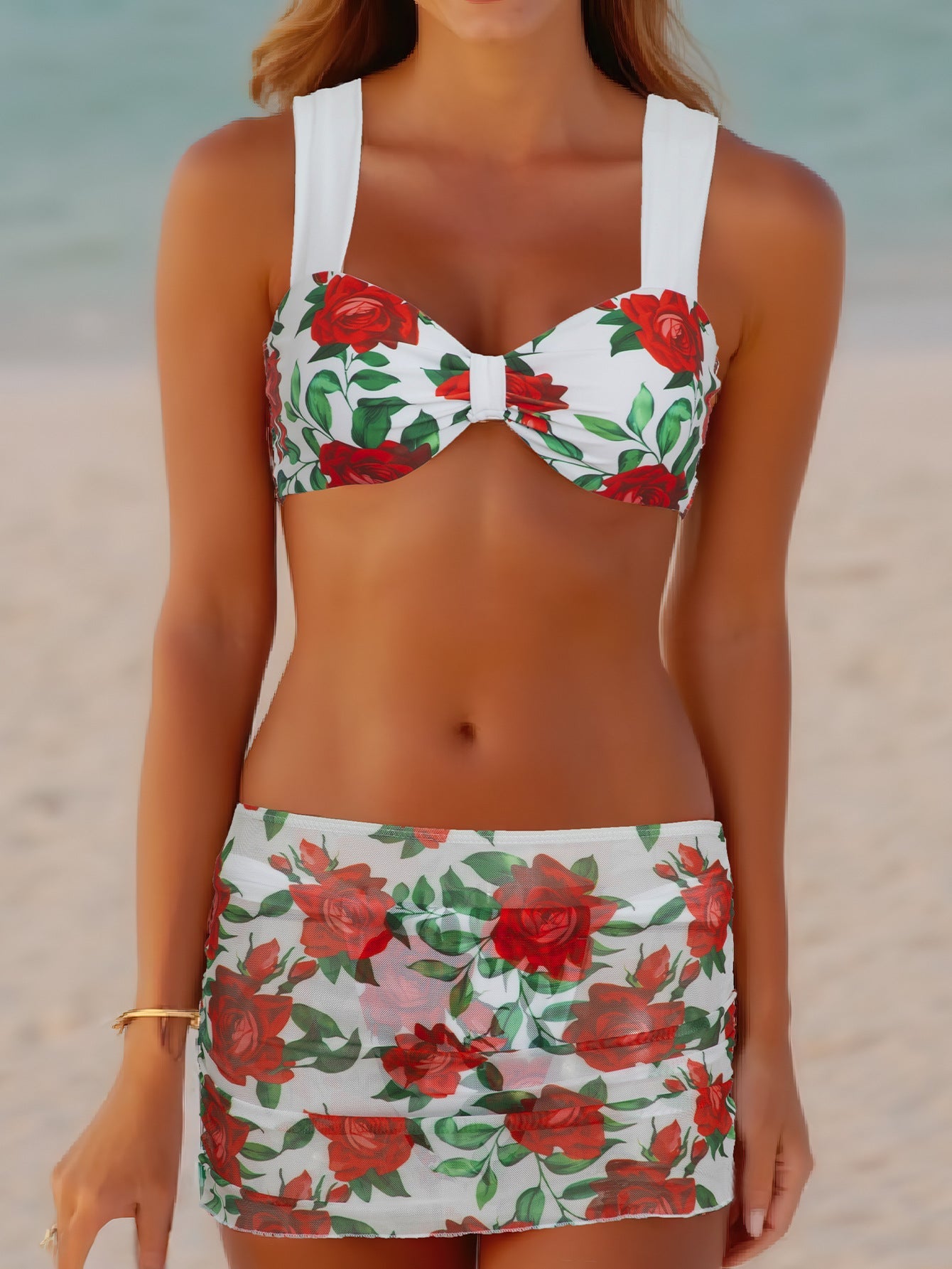 Ensemble de bikini pour femmes avec top croisé à la mode et élégant froncé Echo Archiv