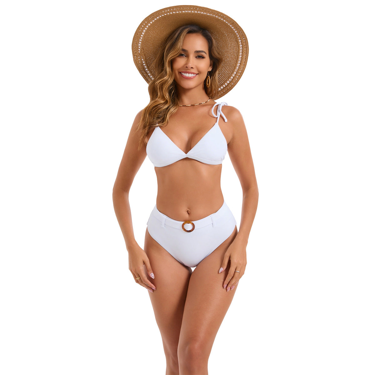 Bikini triangle pour femmes avec un élégant laçage et un fermoir en anneau tendance R&B