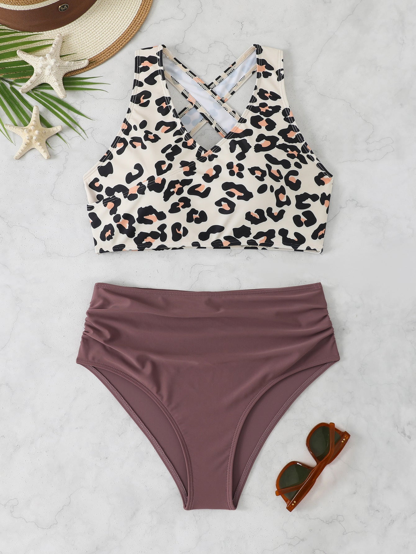 Ensemble de bikini sportif pour femmes avec un design léopard à la mode R&B