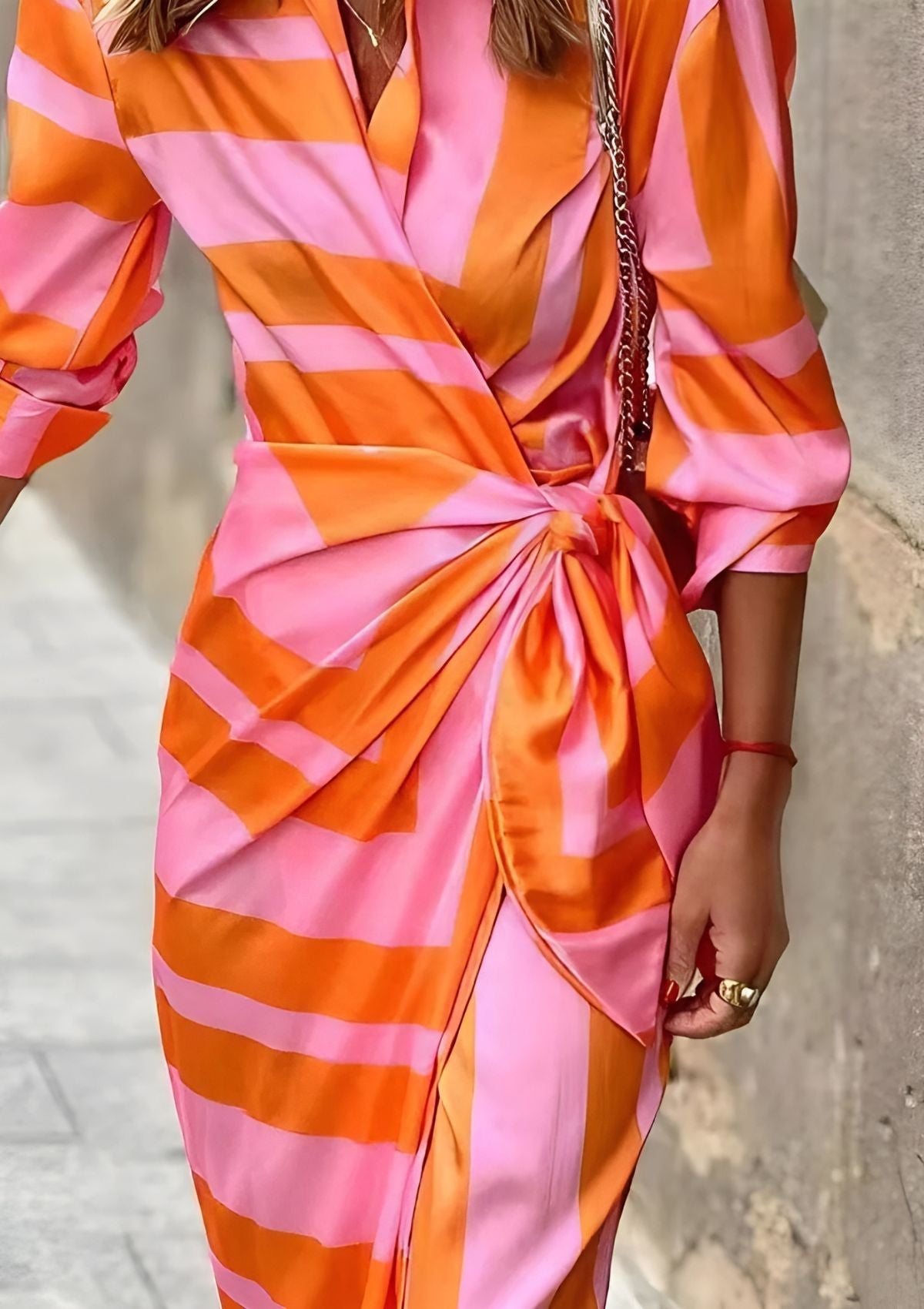 Amalia™ – Robe portefeuille imprimée intemporelle