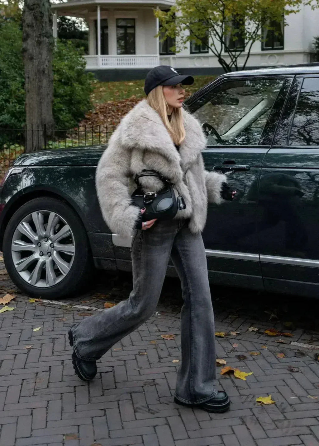 Manteau en fourrure duveteuse