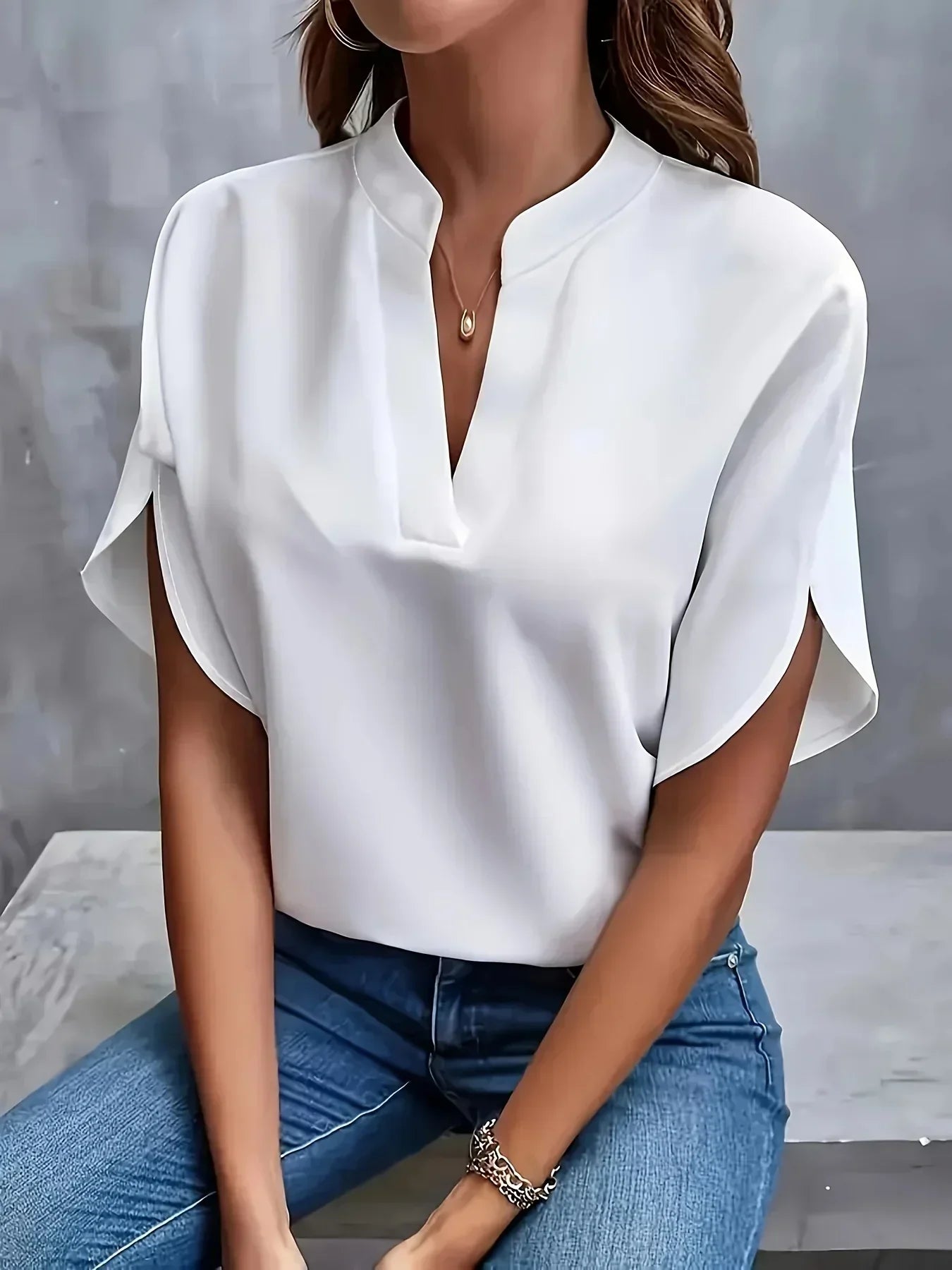 Thalia™ | Blouse sophistiquée au design sur mesure