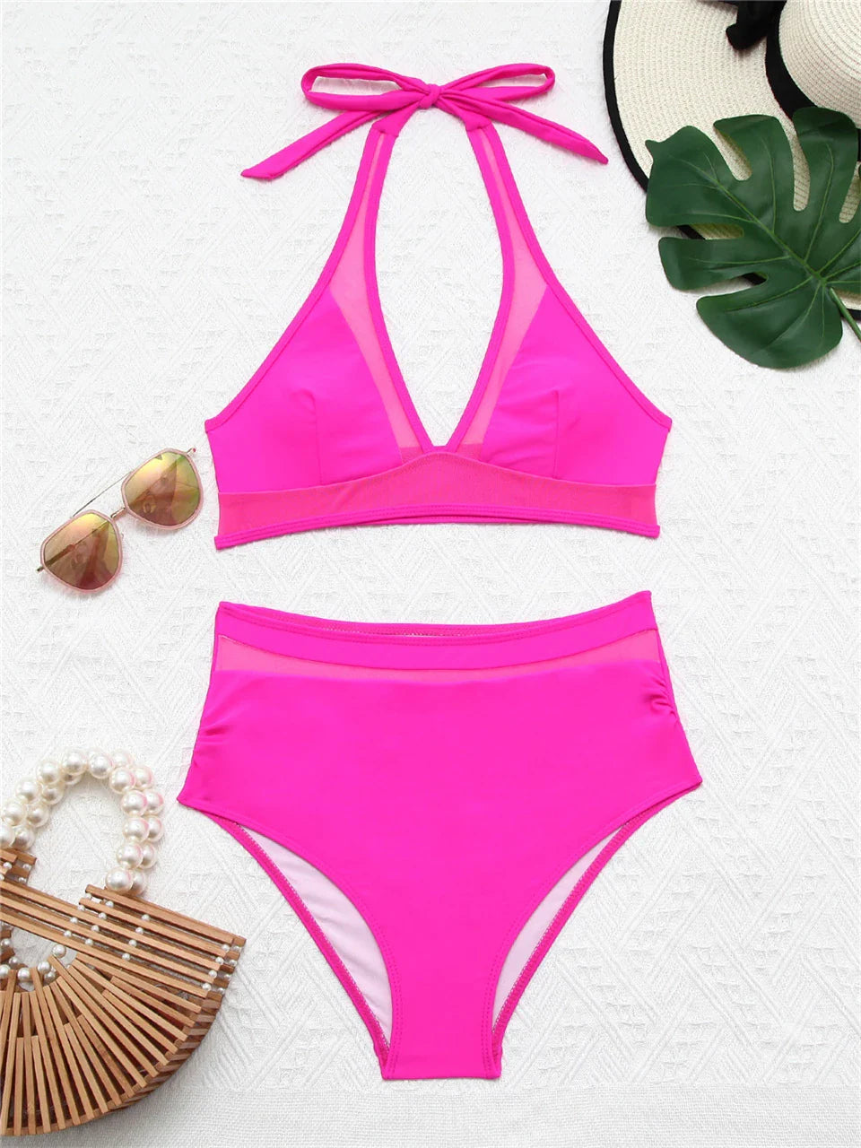 Bikini Magnifiquement Fini dans un Design Intemporel
