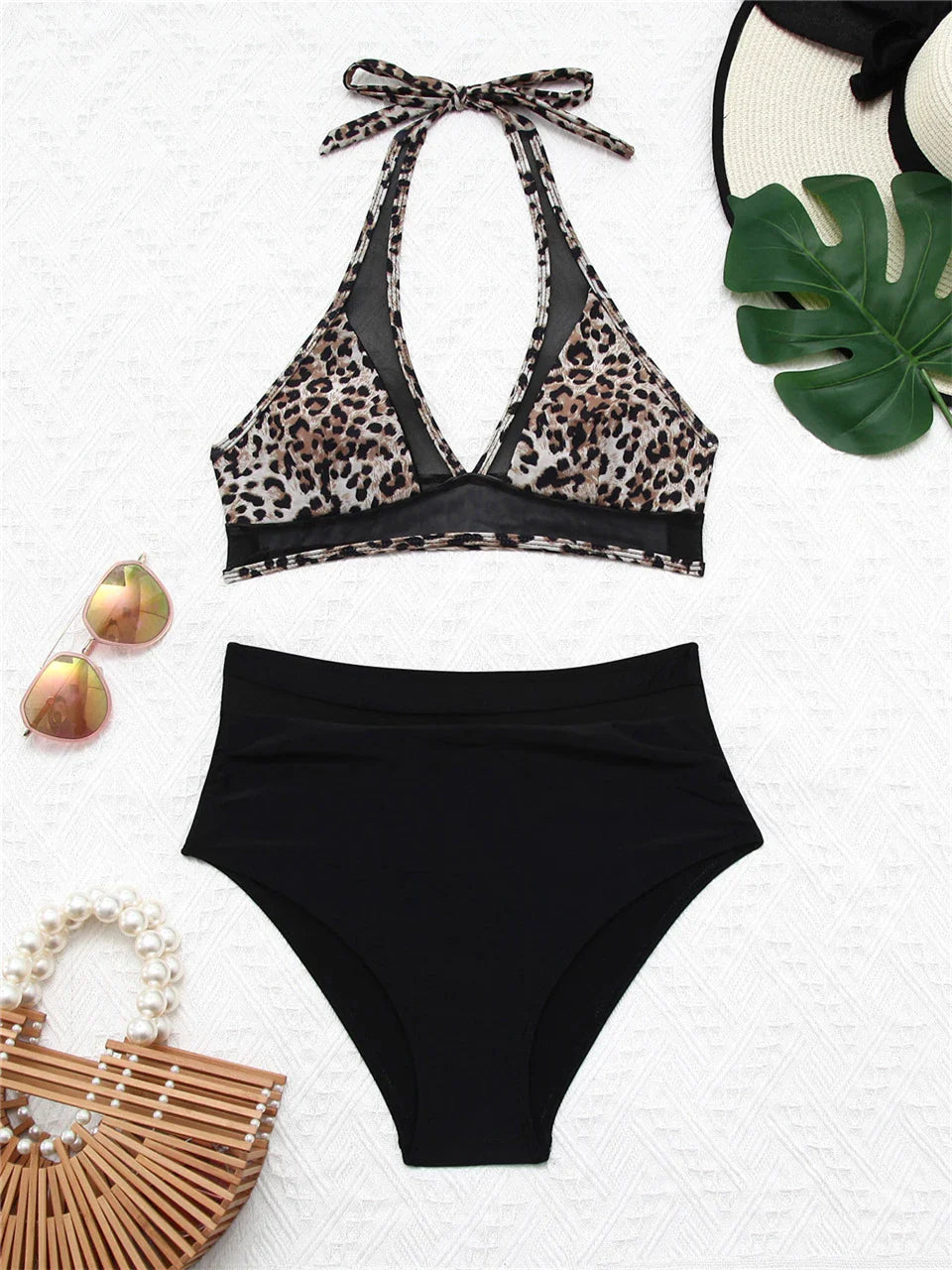 Bikini Magnifiquement Fini dans un Design Intemporel