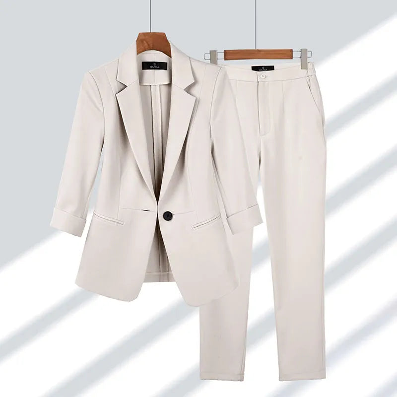 Ensemble Élégant avec Blazer et Pantalons – Votre Clé pour le Style