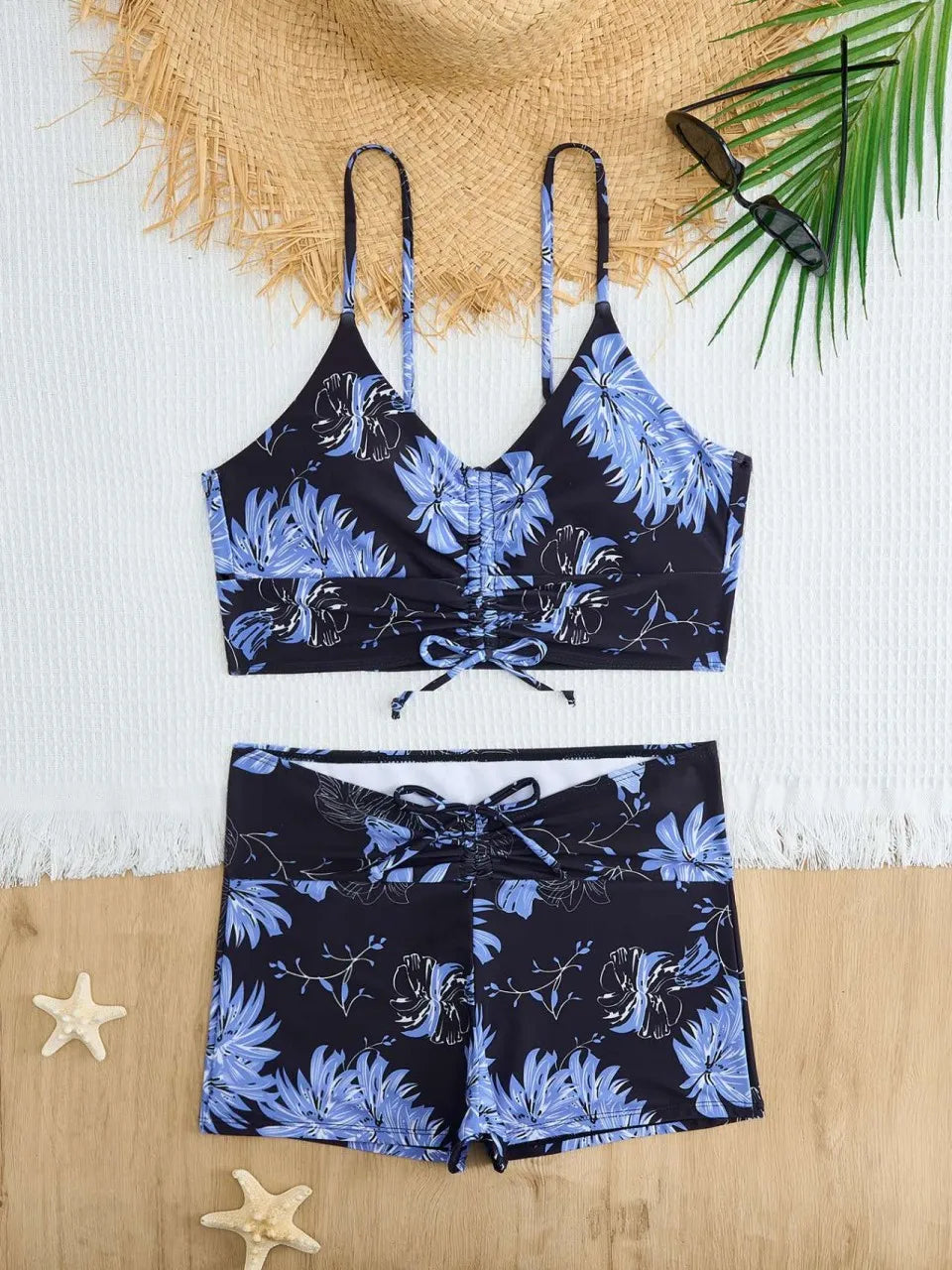 Maillot de bain magnifiquement conçu dans un style classique