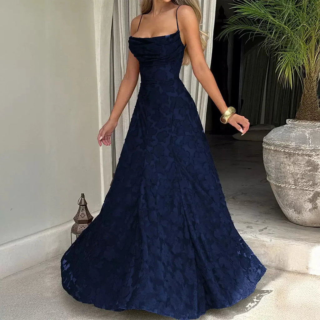Robe maxi pour femmes avec détail à lacets