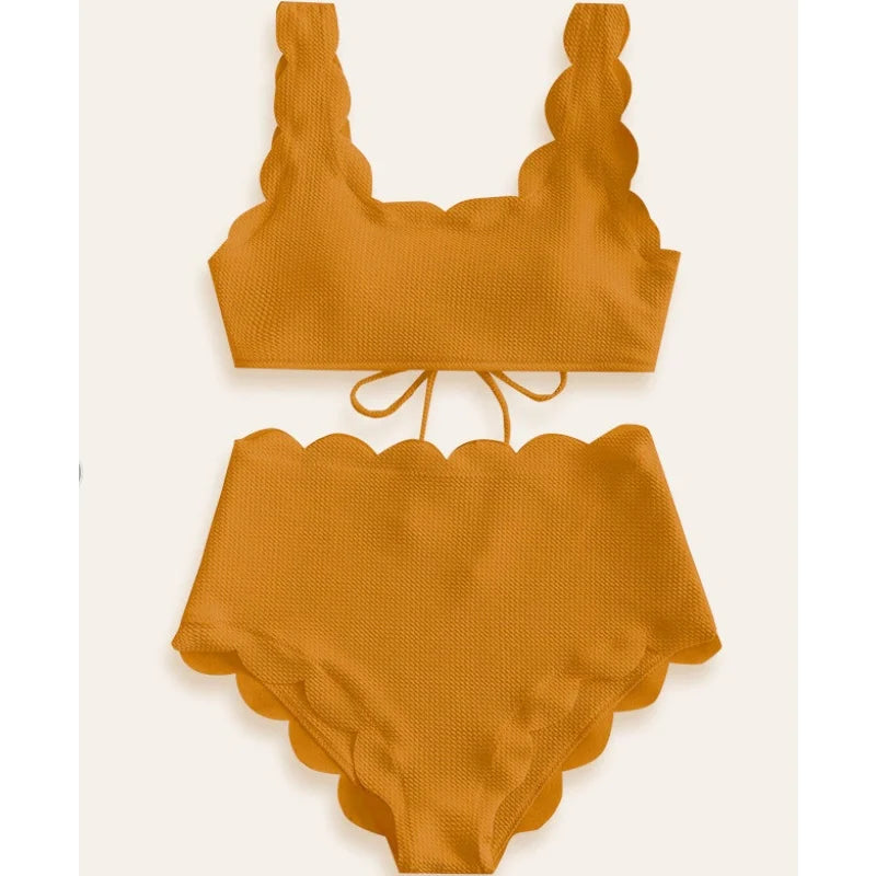 Bikini léger et charmant