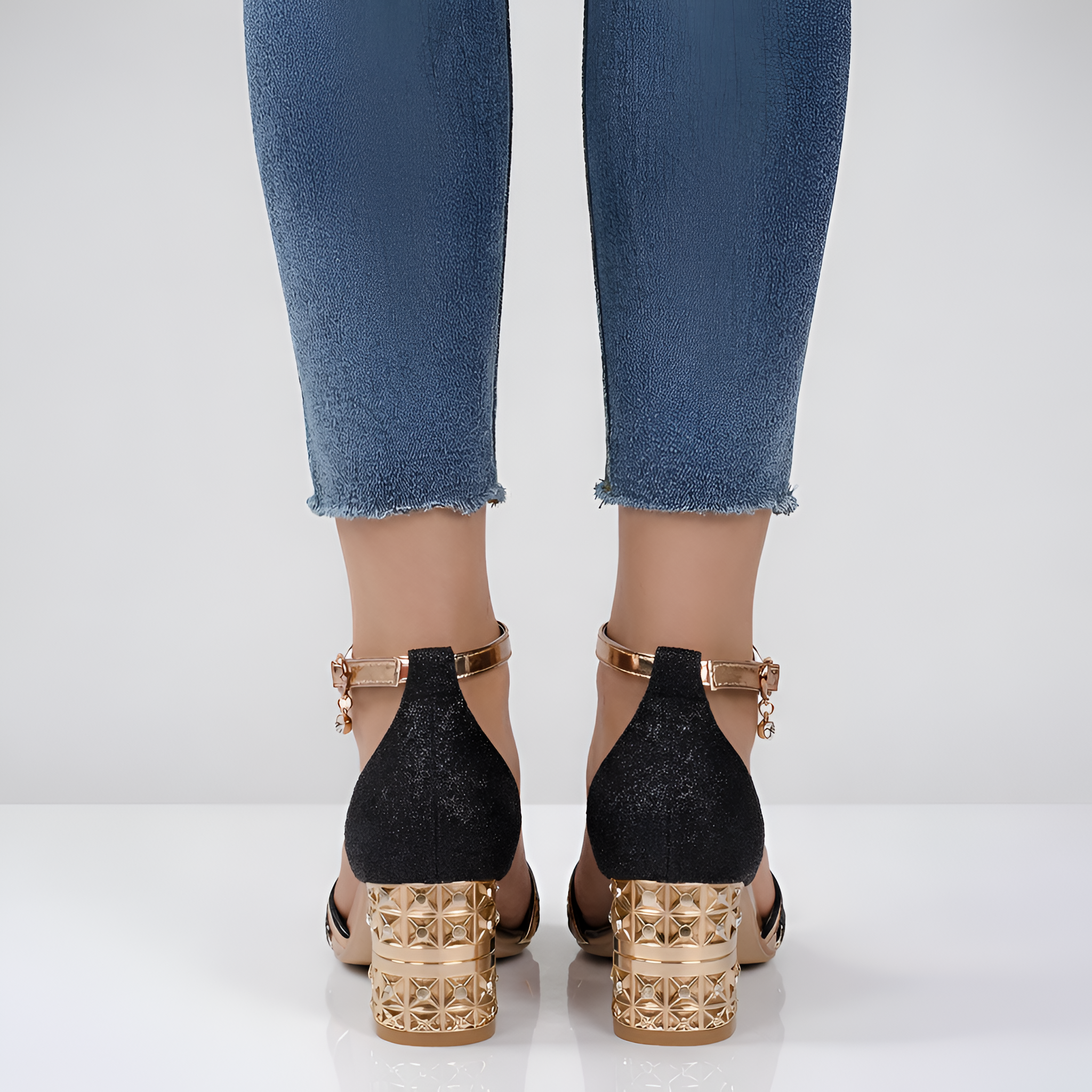 Yasmine - Sandales à talons chic à bout ouvert