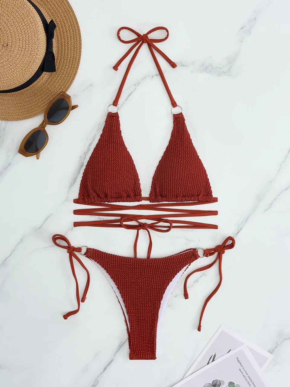 Bikini Sophistiqué Avec un Look Classique Épuré