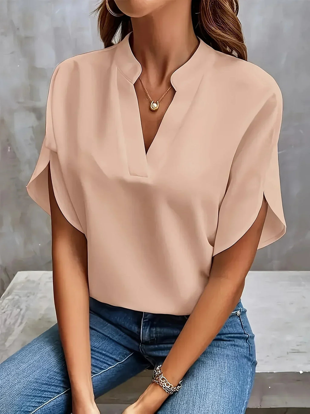 Thalia™ | Blouse sophistiquée au design sur mesure