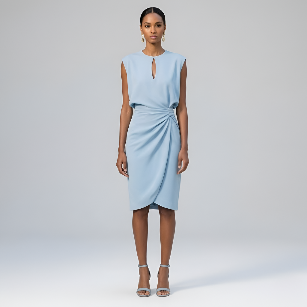 Naomi - Robe midi chic froncée avec encolure en trou de serrure