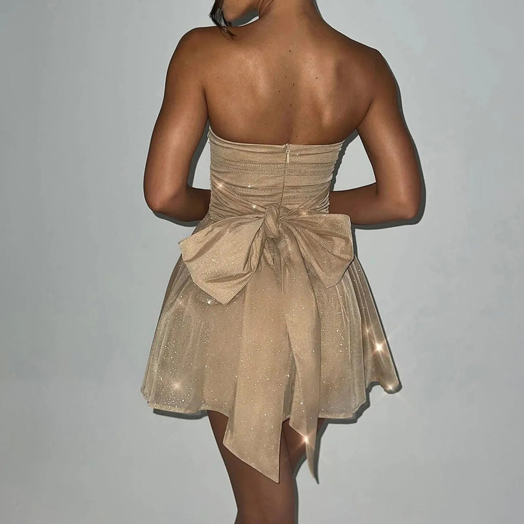Robe Mini Étincelante – Design A-Line Élégant Sans Bretelles
