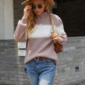 Pull Femme Tricoté avec Col Haut et Design en Blocs de Couleurs