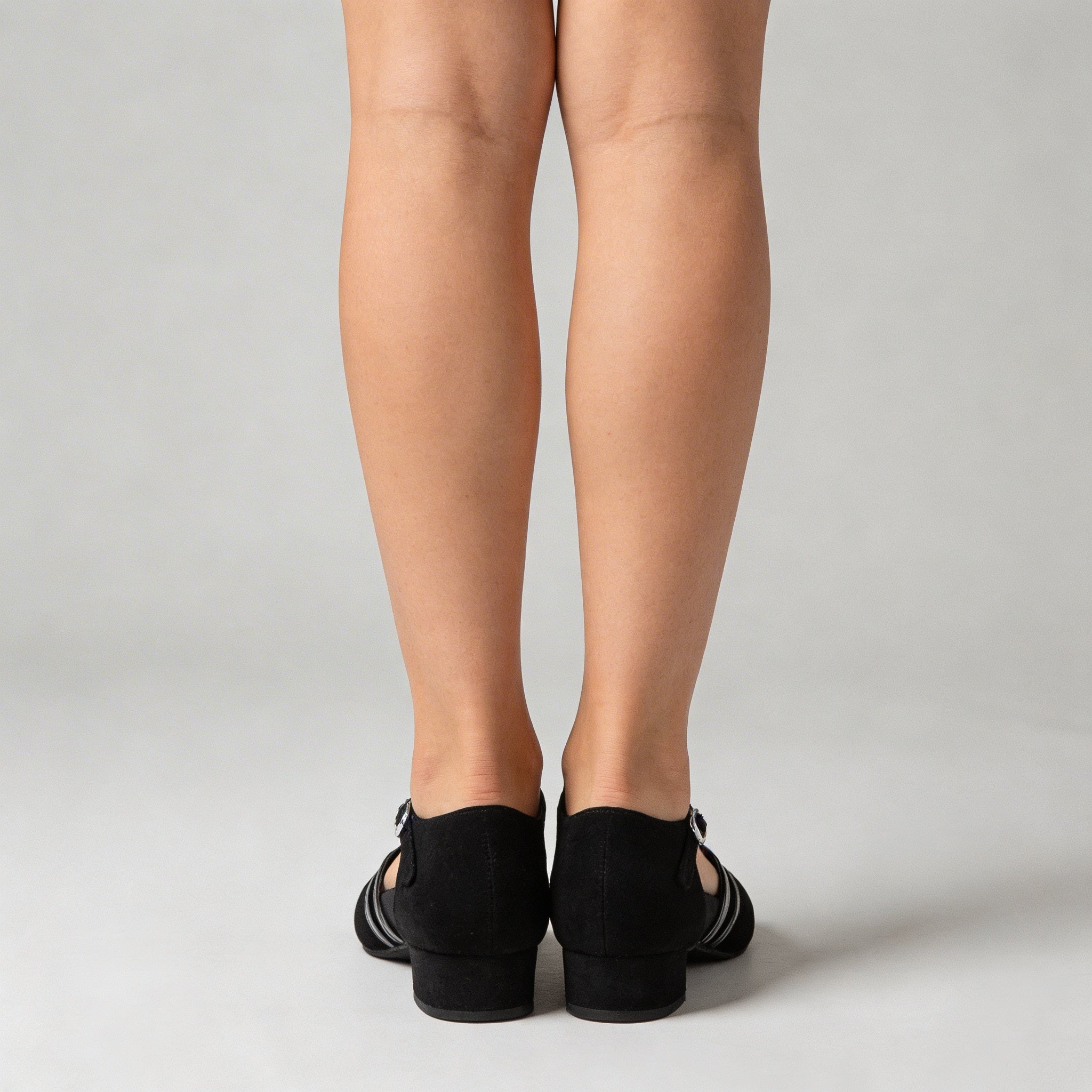 Amber - Chaussures de danse latine à talons bas pour la salsa et le tango