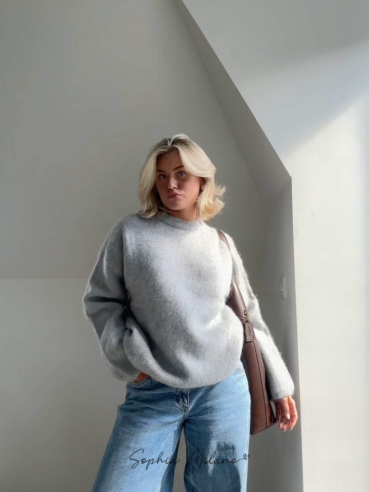Pull élégant avec col rond et coupe décontractée