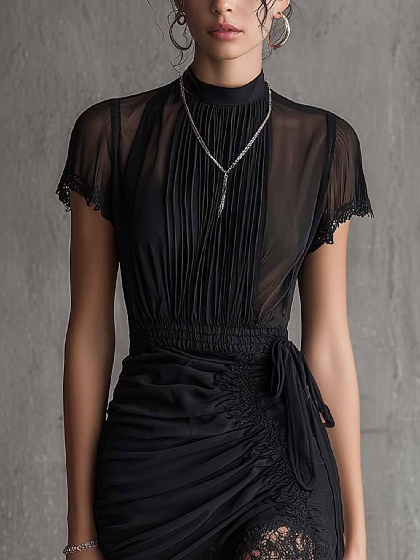 Sibylle | Robe de soirée noire avec de délicates plis en chiffon