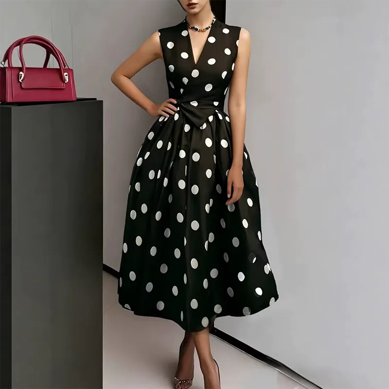 Gloury | Robe midi féminine sans manches avec ceinture à la taille