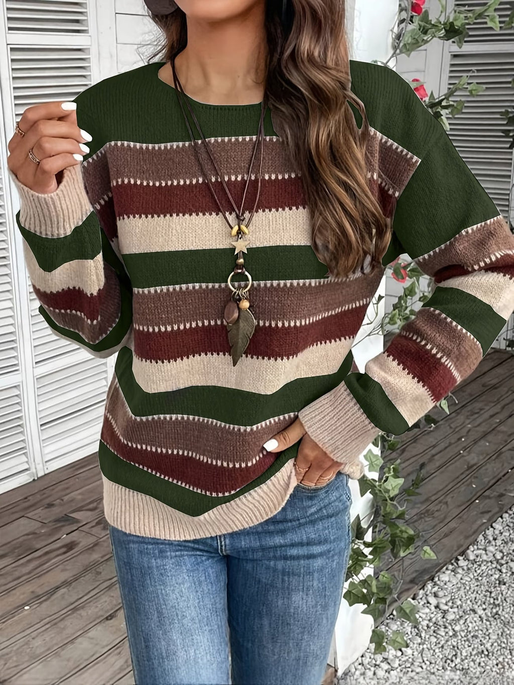Pull femme rayé en maille à col rond