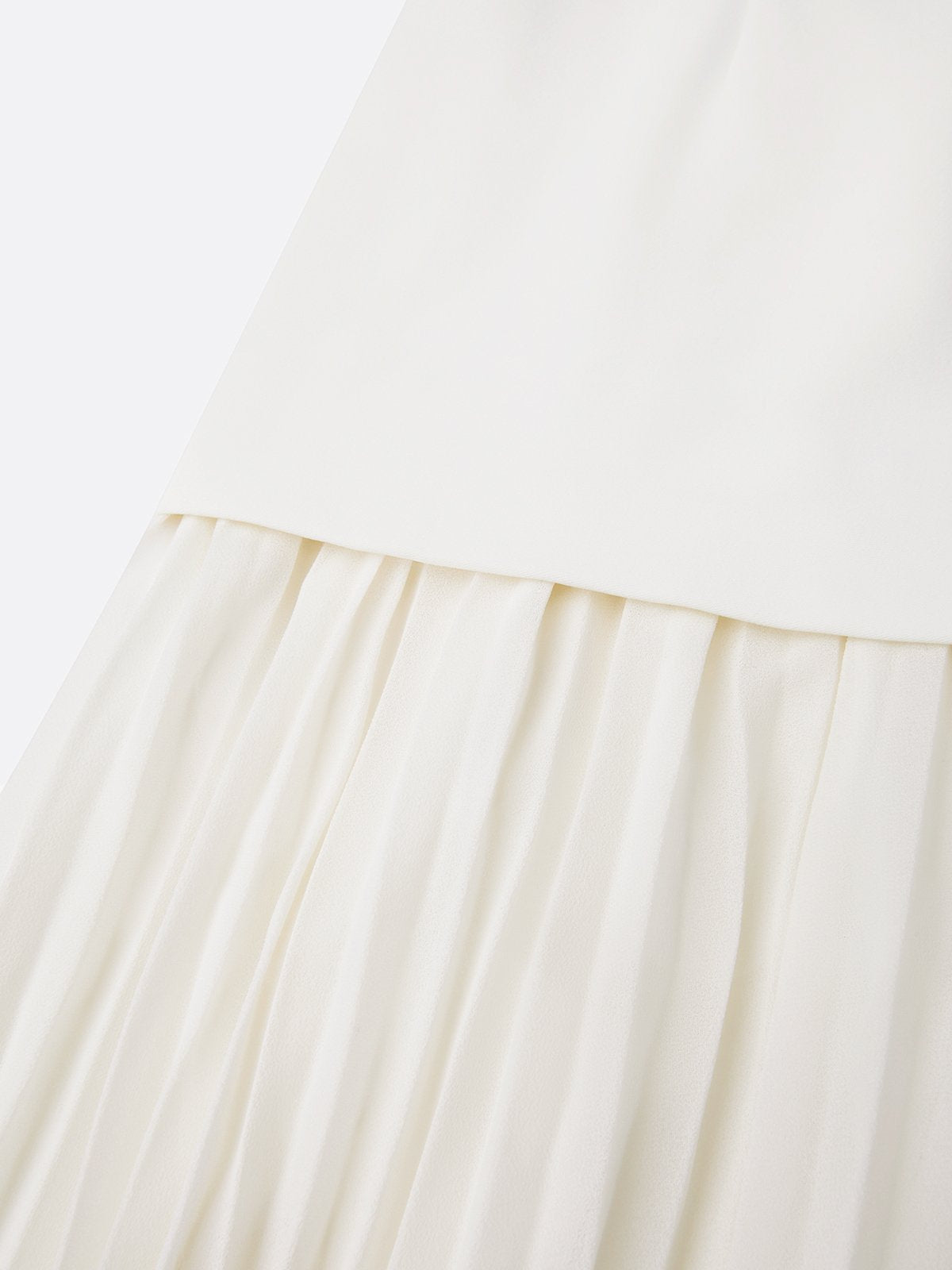 Robe maxi sans manches pour femmes avec jupe plissée