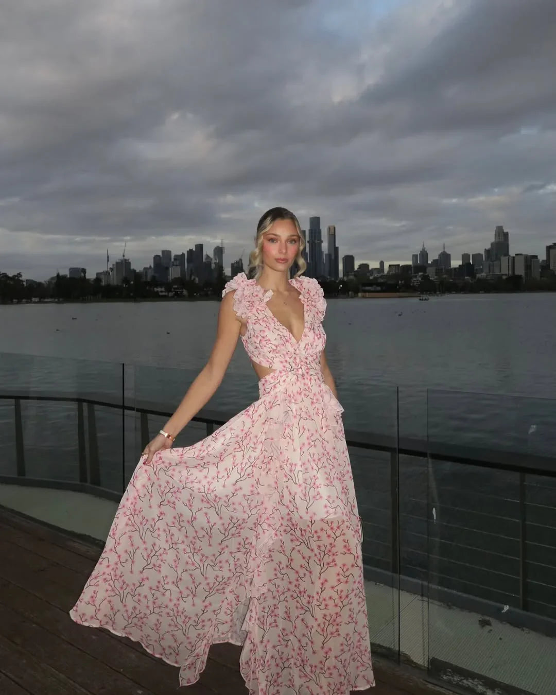 Robe maxi sans manches à motif floral pour femmes