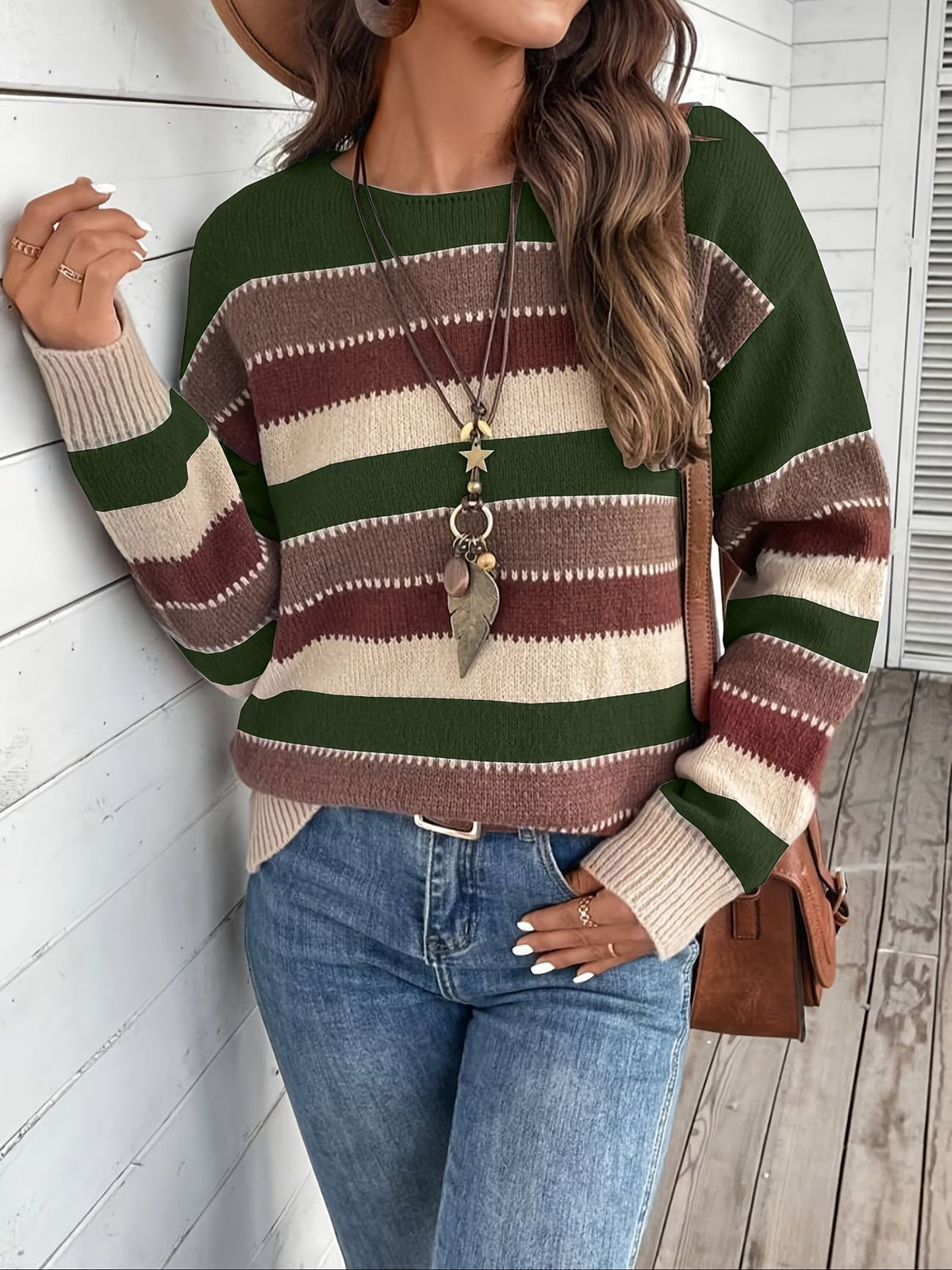 Pull femme rayé en maille à col rond