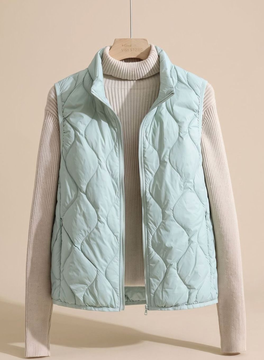Annika | Gilet sans manches femme Gilet matelassé avec col montant