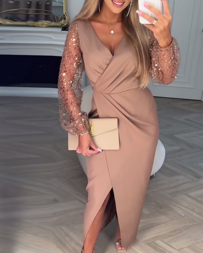 Robe Élégante à Fentes avec Manches Pailletées