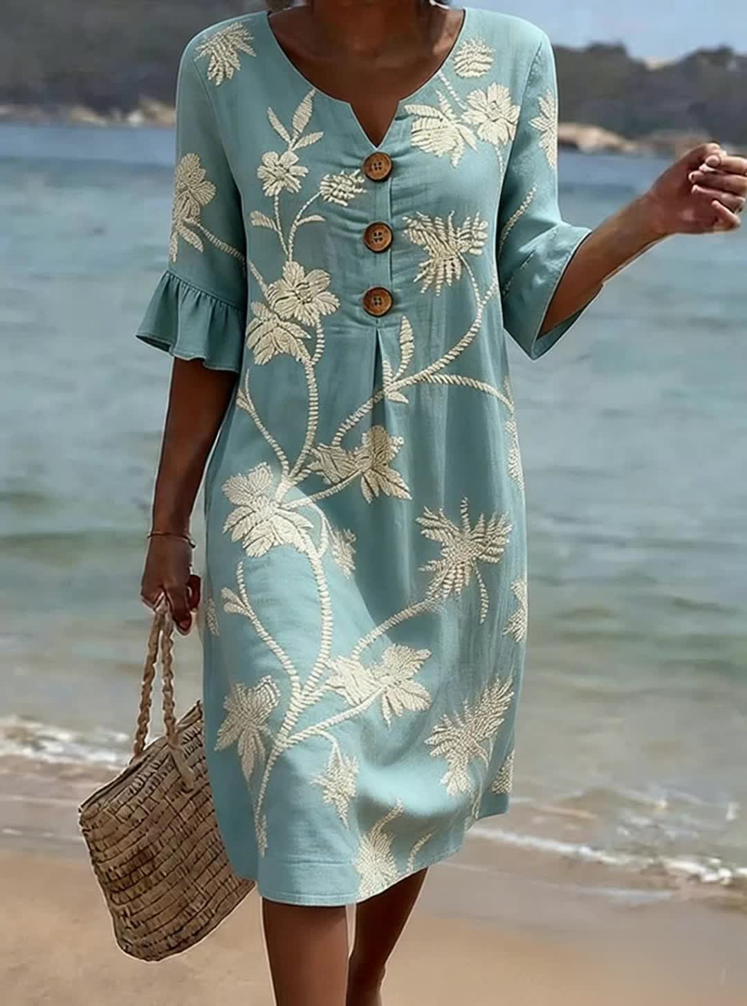 Robe pour femmes avec motif floral – robe d'été décontractée avec des boutons
