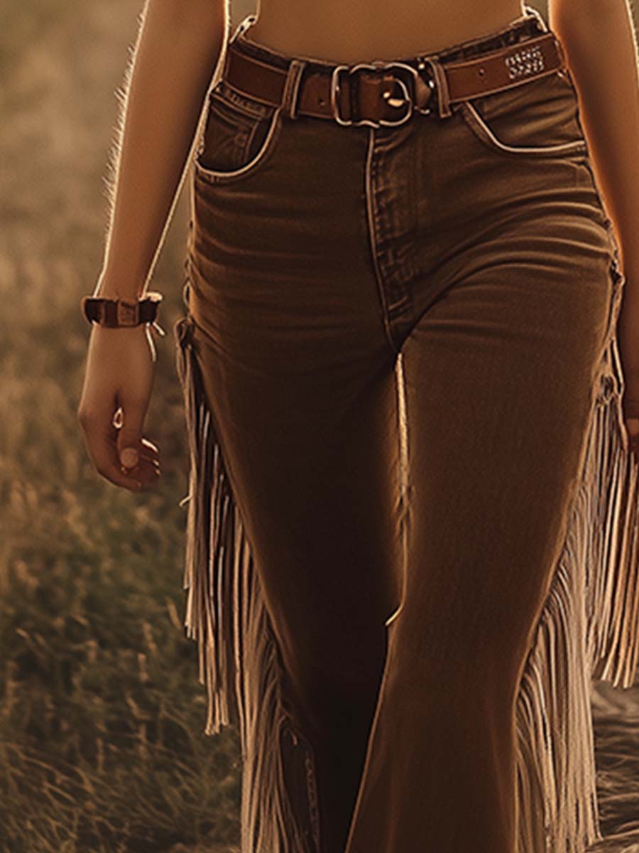 Cordelia

Attendez, | Jeans western à franges évasés pour femmes