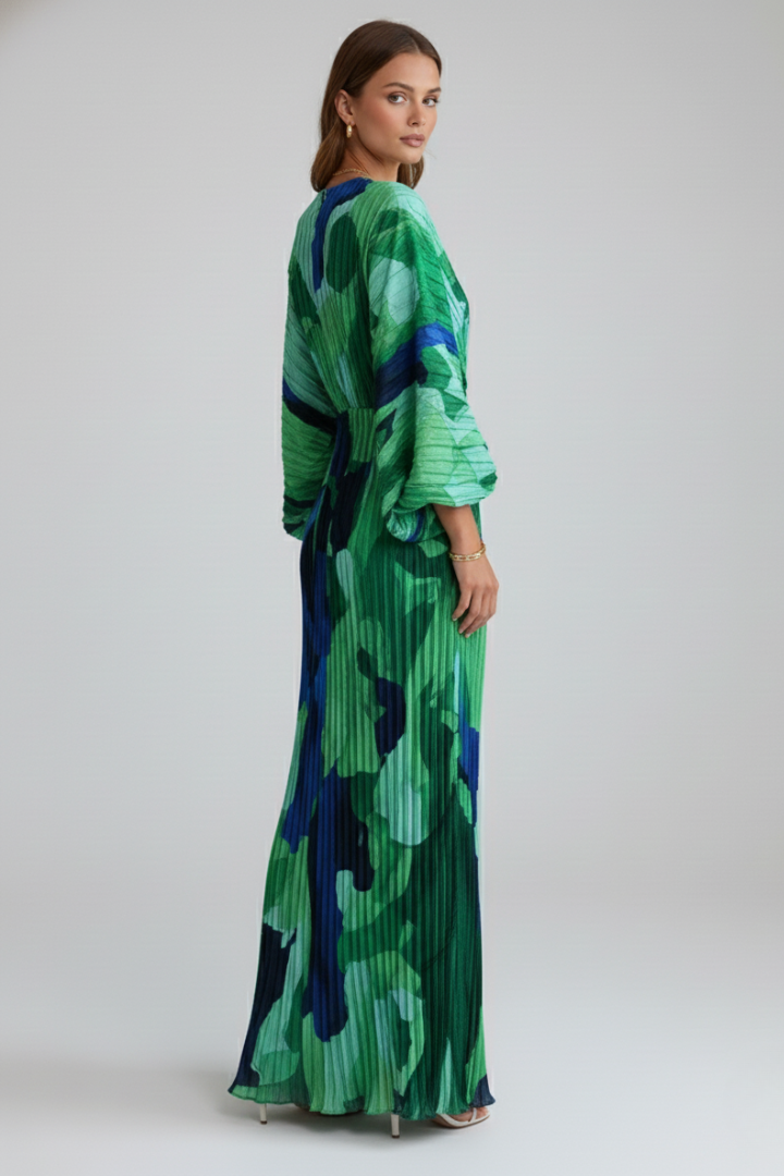 Cordelia

Attendez, | Robe maxi plissée à manches longues et décolleté en V pour femmes