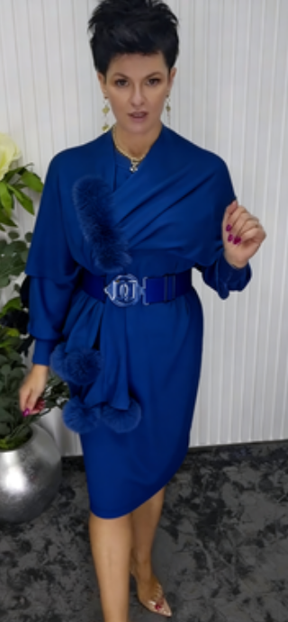 Elsabeth | Robe midi chic avec ceinture décorative