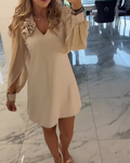 Robe à Manches Lanternes avec V-Cou et Fleurs en Trois Dimensions