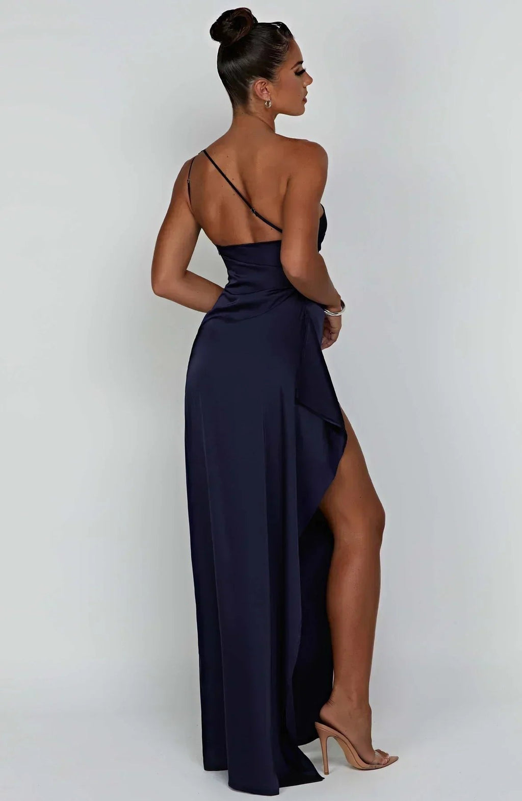 Hannah | Robe de soirée maxi asymétrique à une épaule pour femmes avec fente