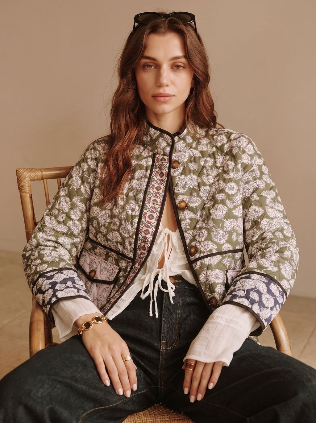 Amelie | Veste matelassée bohème pour femmes avec motif floral et poches à rabat