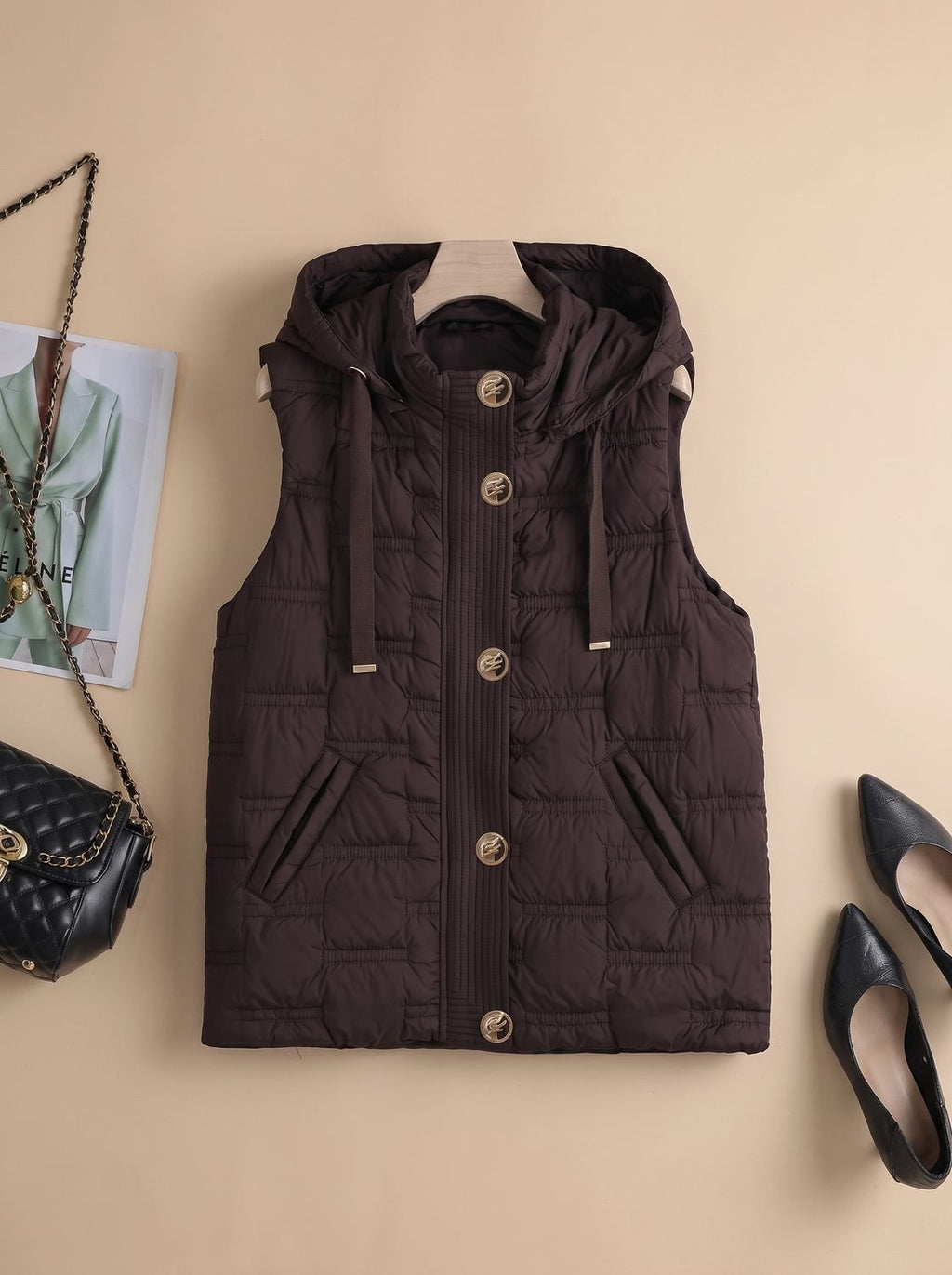 Leonie | Gilet sans manches pour femmes, gilet à capuche matelassé avec patte de boutonnage