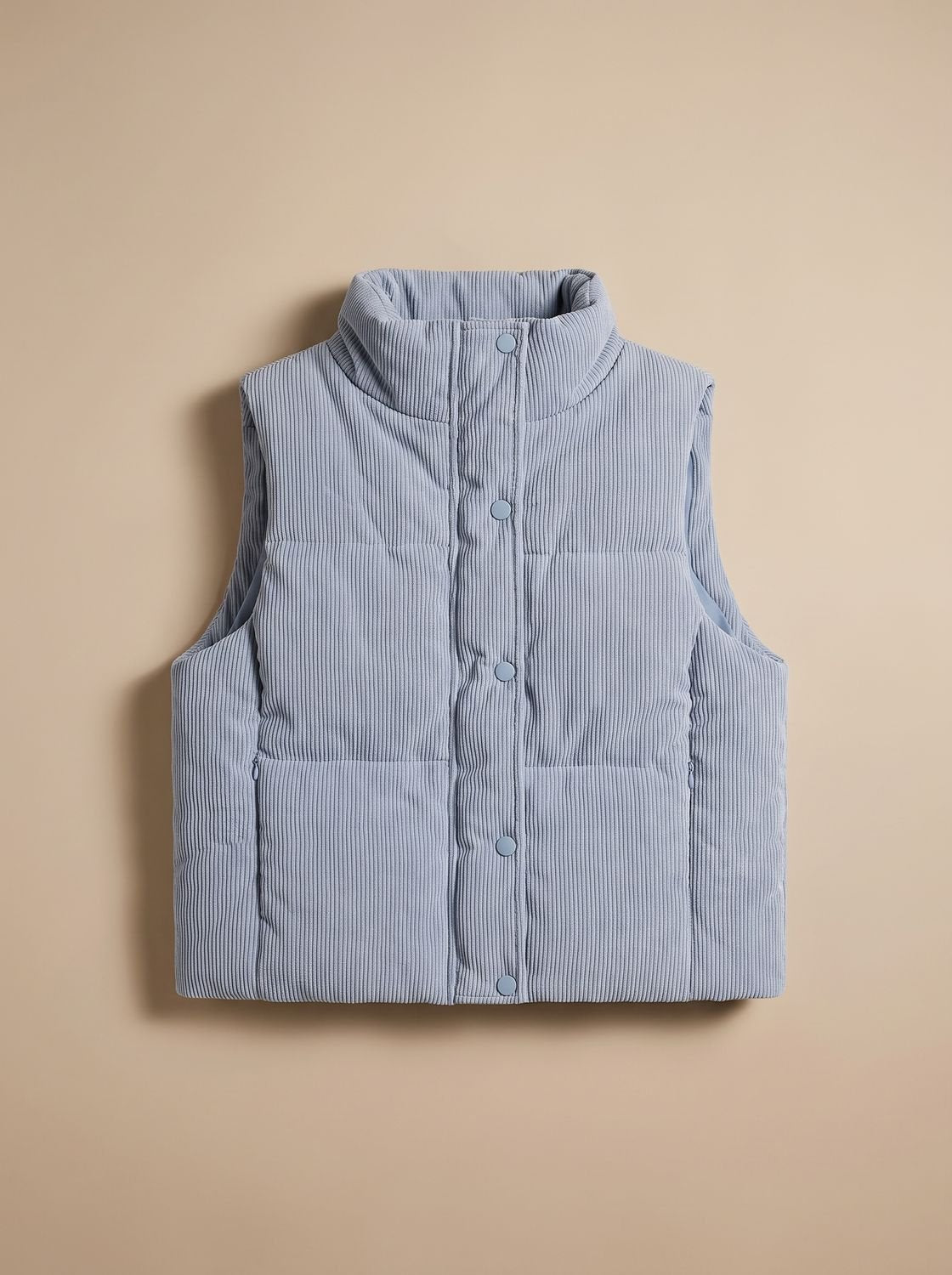 Marie | Gilet matelassé en velours côtelé pour femmes, bodywarmer court avec col montant à boutons-pression