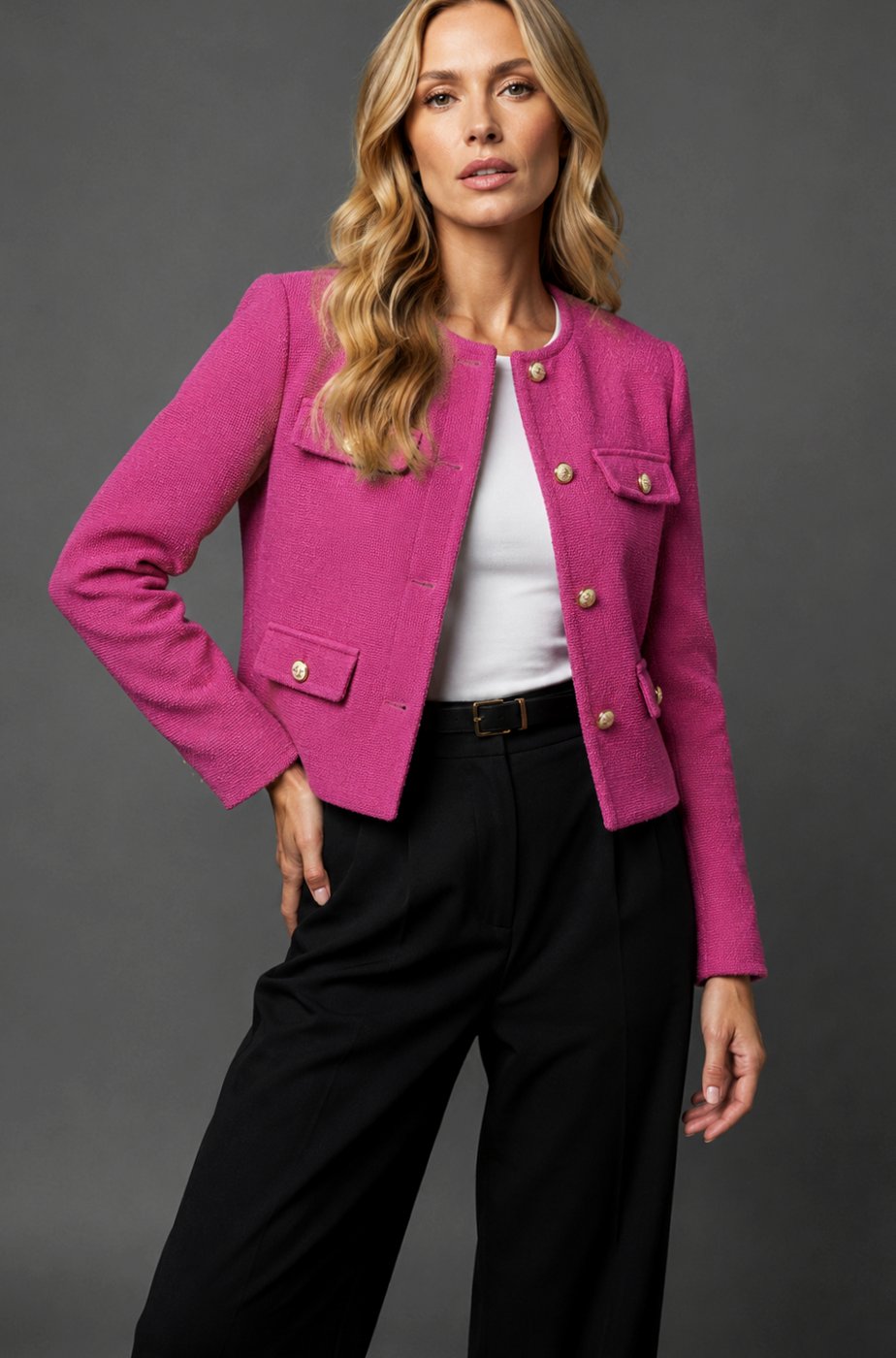 Johanna | Veste Croppée en Tweed pour Femmes avec Boutons Dorés et Poches à Rabat