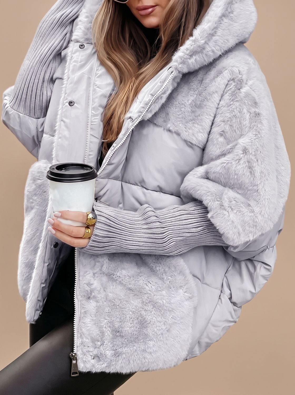 Marlene | Veste d'hiver pour femmes en duvet avec capuche en fausse fourrure