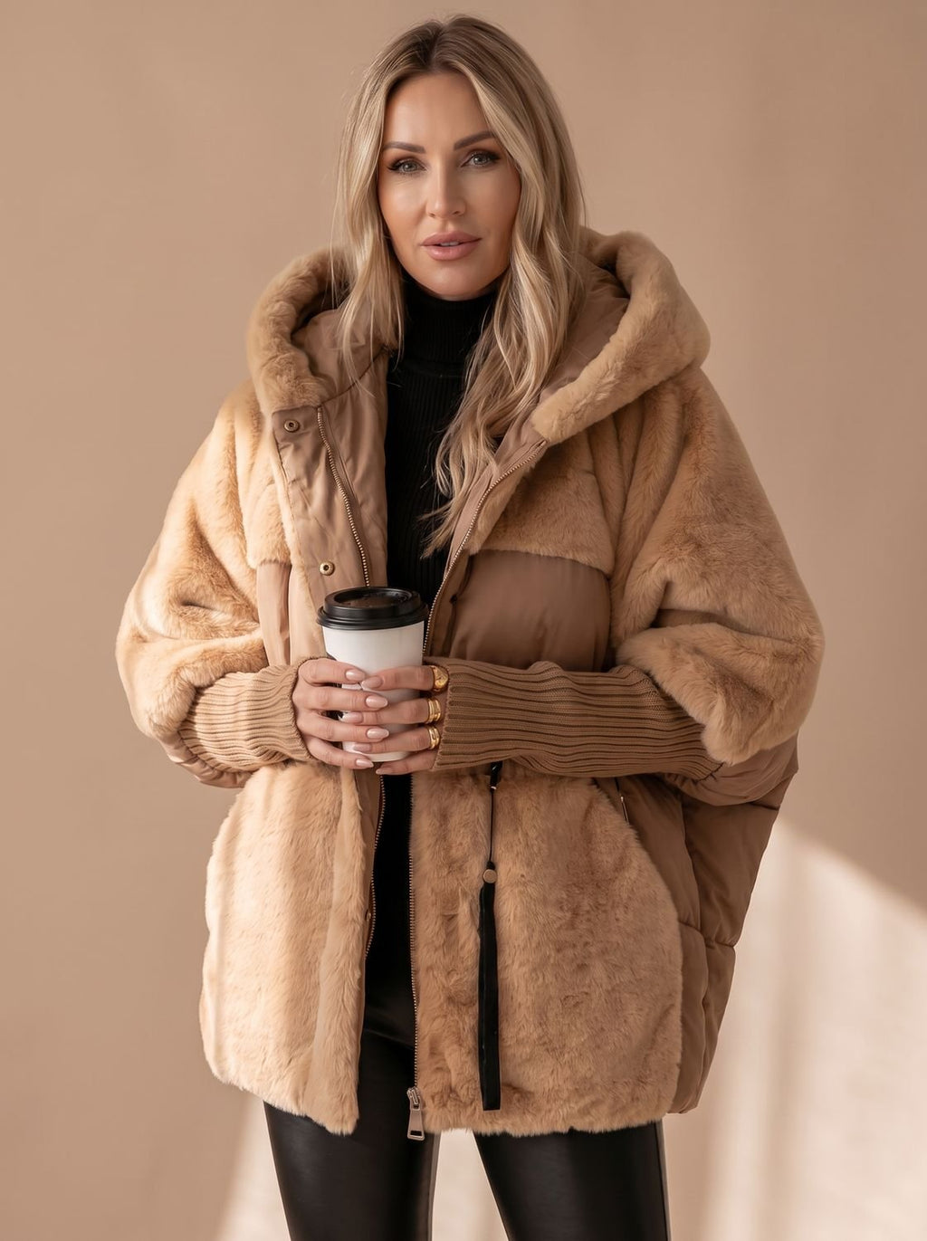 Marlene | Veste d'hiver pour femmes en duvet avec capuche en fausse fourrure
